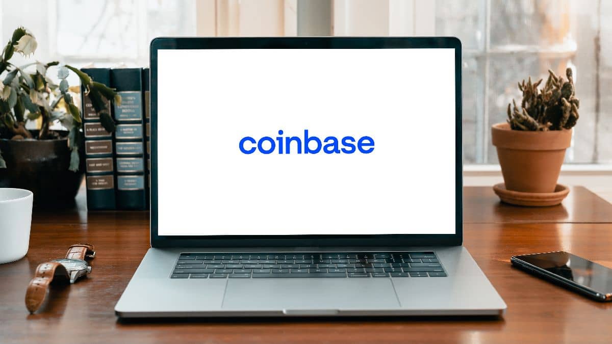 Coinbase piggybank unsplash large 1658481324701