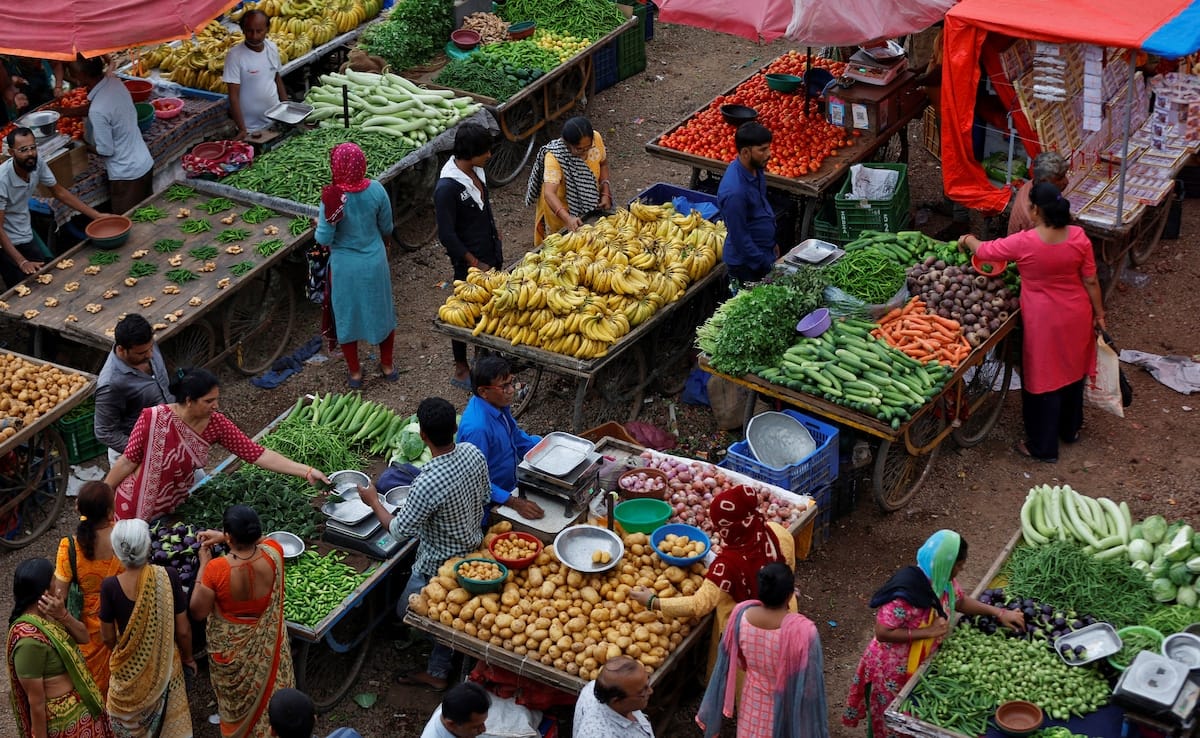 Retail Inflation Rises To 6.21% In October, Compared To 5.49% In September