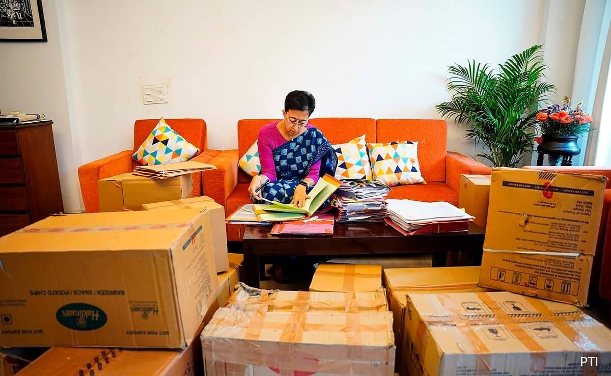 "Thousand Times Better...": Delhi Lt Governor's Praise For AAP's Atishi