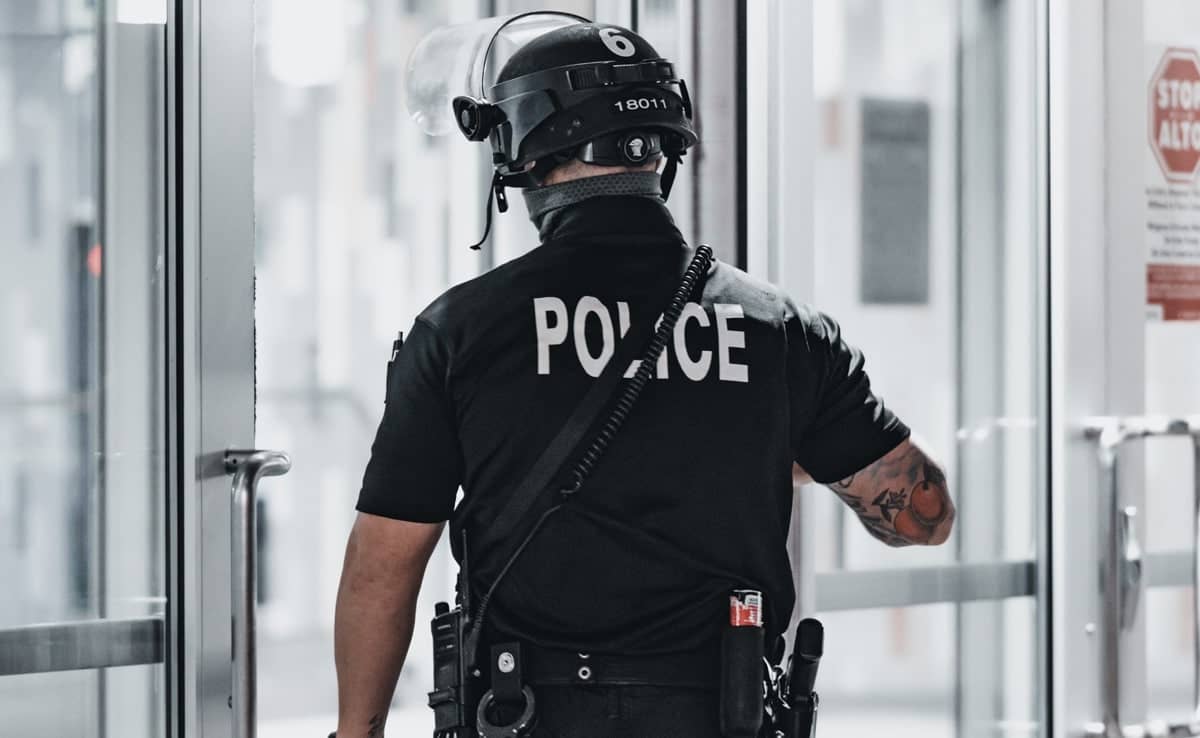 6835sp0g us police generic 625x300 27 July 23 qyEets