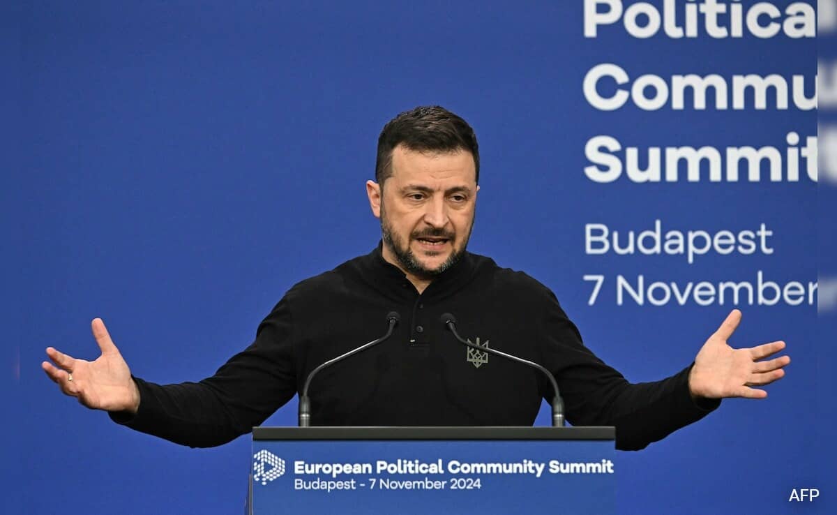 8fdco2go zelensky 625x300 16 November 24 aE2Q7P