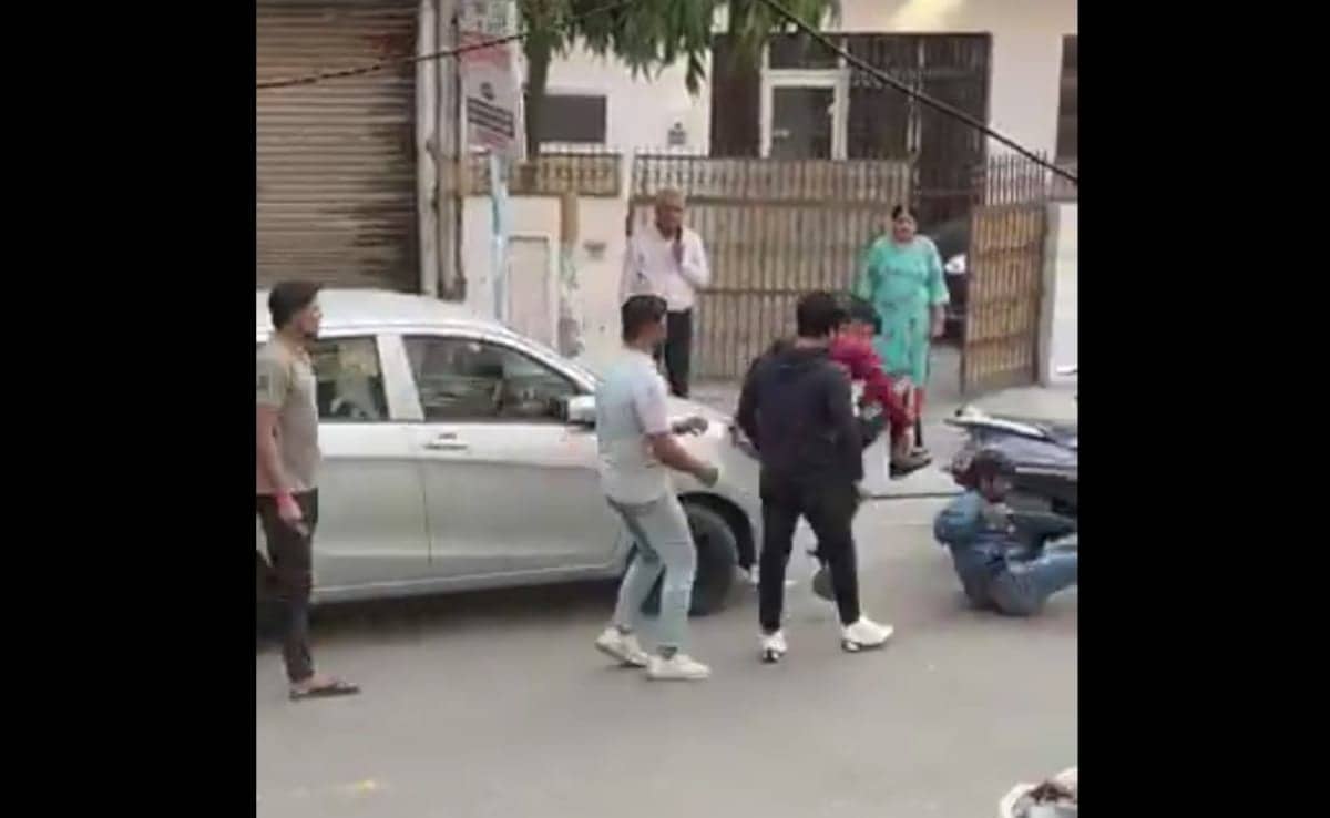 Video: Punches, Kicks Fly As Man Thrashed Over Parking Row In Ghaziabad