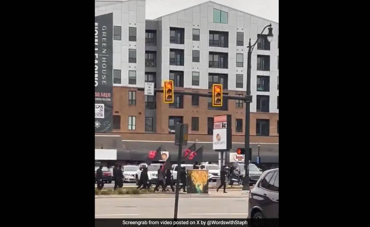a63eumtg neo nazi rally us 625x300 17 November 24 ey5wj8
