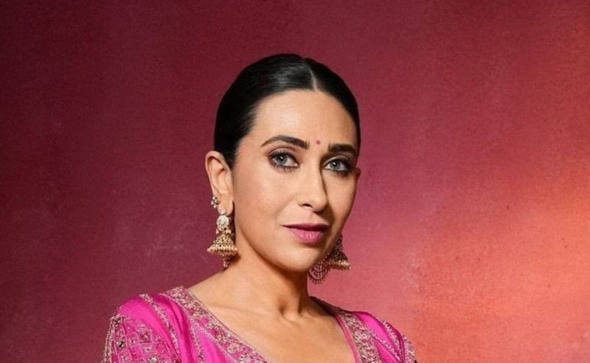 e2ketjm8 karisma kapoor 625x300 17 October 24 clRrX7