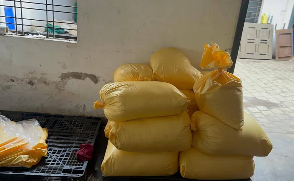 gnn4nm9 gujarat cocaine seizure 625x300 13 October 24 Ecq2ke