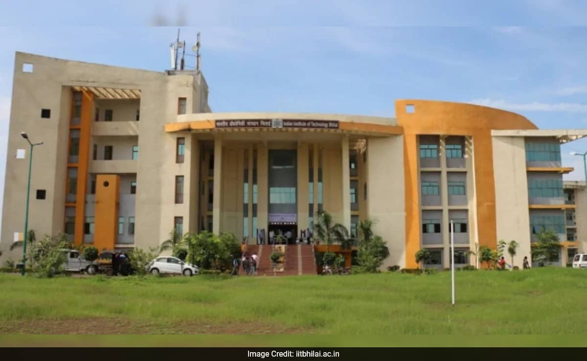 IIT Bhilai Offers Scholarships To Undergraduate, Postgraduate Students