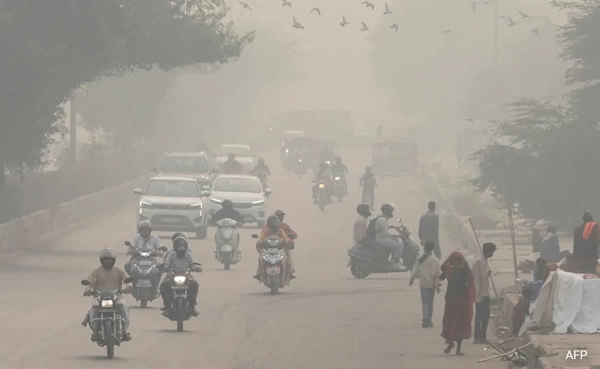 l12vdl7o delhi smog 625x300 13 November 24 2LtaSL