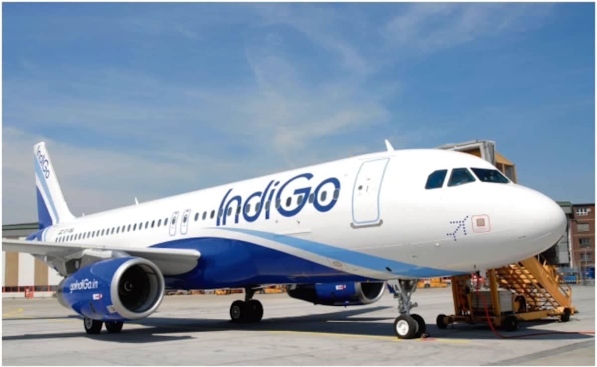 o2nim7ao indigo flight emergency landing 625x300 24 October 24 ebLeql