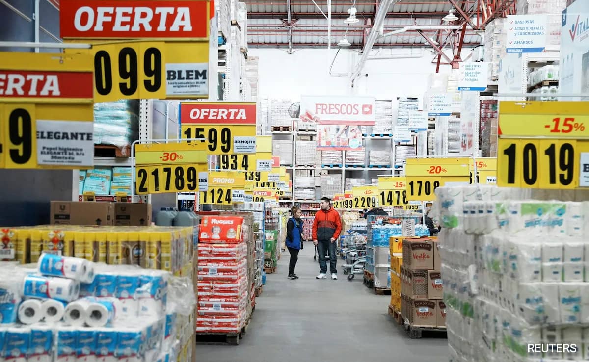v0s9vcko argentina inflation reuters 625x300 13 November 24 jK0XkL