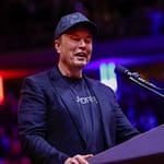 dkbom3b elon musk maga hat afp 625x300 29 October 24 bCXdfZ