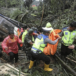 landslide-triggered-by-rain-in-indonesias-sumatra-island-kills-at-least-7-people