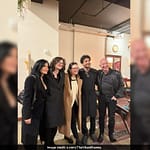 “Like A Pilgrimage”: Jeff Bezos Visits Vikas Khanna’s Restaurant In US