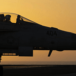 us-navy-warship-shoots-down-2-fighter-jet-pilots-in-friendly-fire