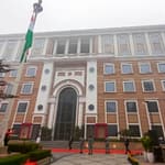 In New Congress Headquarters, Leaders Who Quit Party Also Find A Place