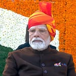 PM Modi Picks Up Waste At Kartavya Path During Republic Day Celebration