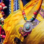 Mumbai’s 8 Buzzing Markets For A Budget-Shopping Spree