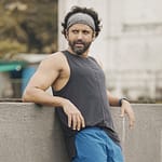 Farhan-Akhtar-Knee-Injury