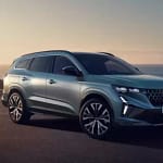 Renault_ESpace_1742635257022_1742635267237