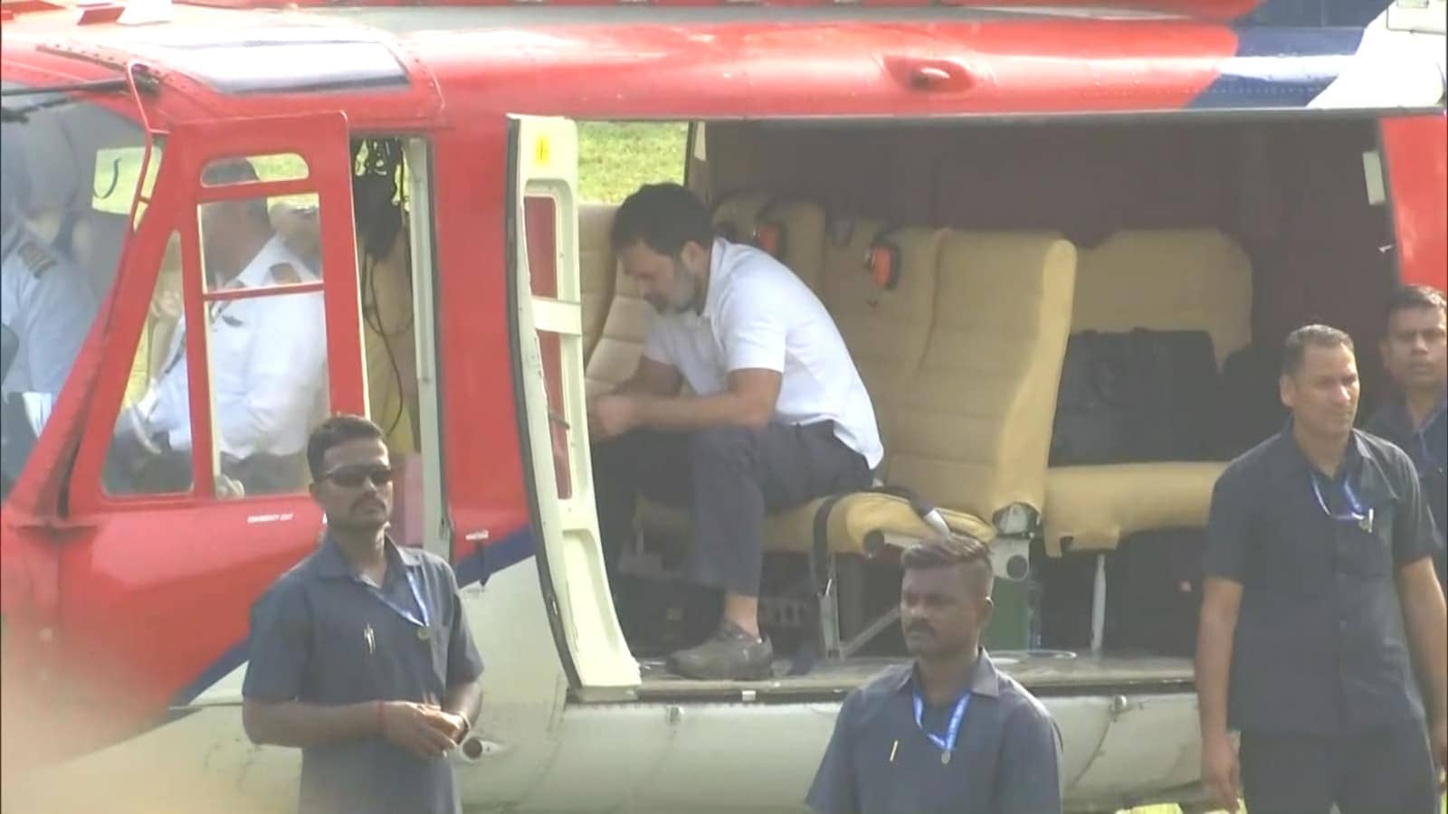 bq4ru7a8 rahul gandhi chopper jharkhand ndtv 625x300 15 November 24 MjjmfL