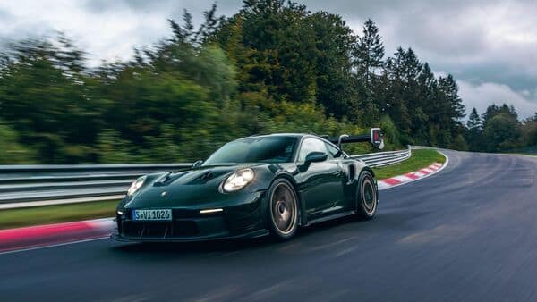Porsche_GT3_RS_MR_1732346844243_1732346855055
