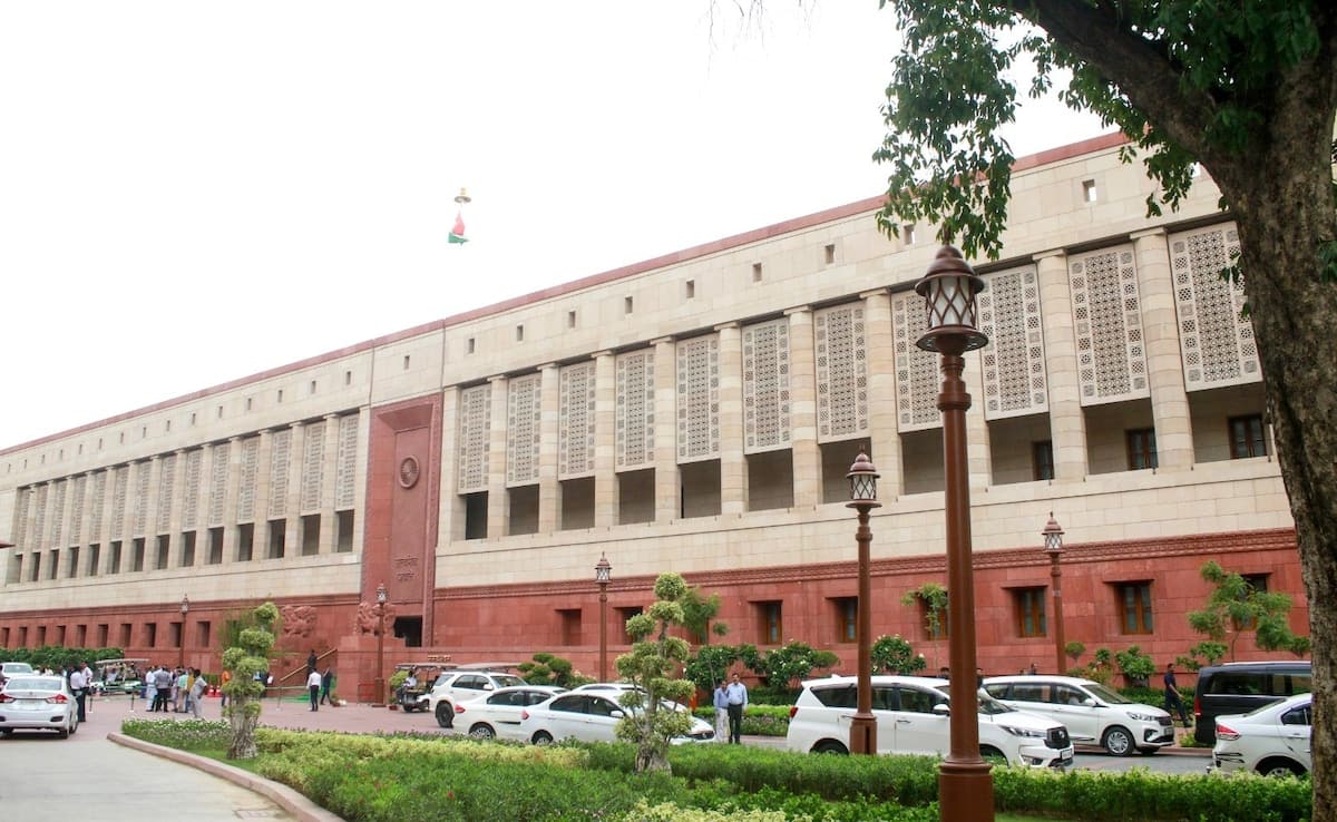 Parliament Winter Session Live Updates: Winter Session Begins Today, Waqf Bill, Railways Bills In Focus